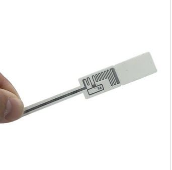 Az RFID ékszerek lopásgátló címkék, intelligens gyűrűs címkék és RFID ékszercímkék vagy matricák készítenek hullámokat?